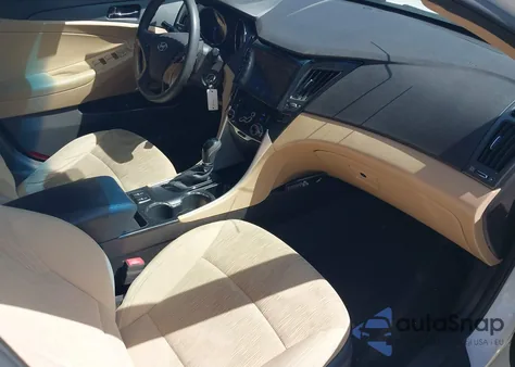 2013 Hyundai Sonata Gls z USA, uszkodzony, nr VIN 5NPEB4AC1DH615777